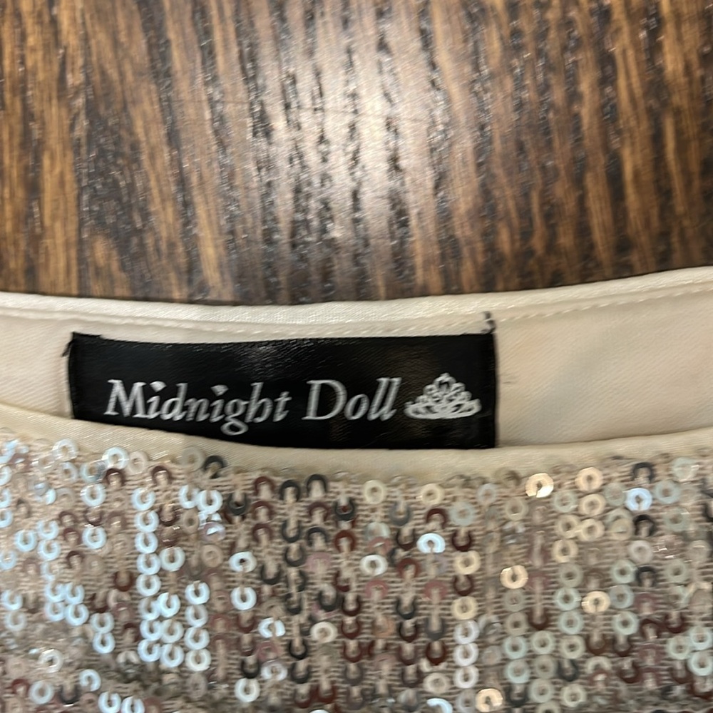 Midnight Doll - Picture 4 of 6